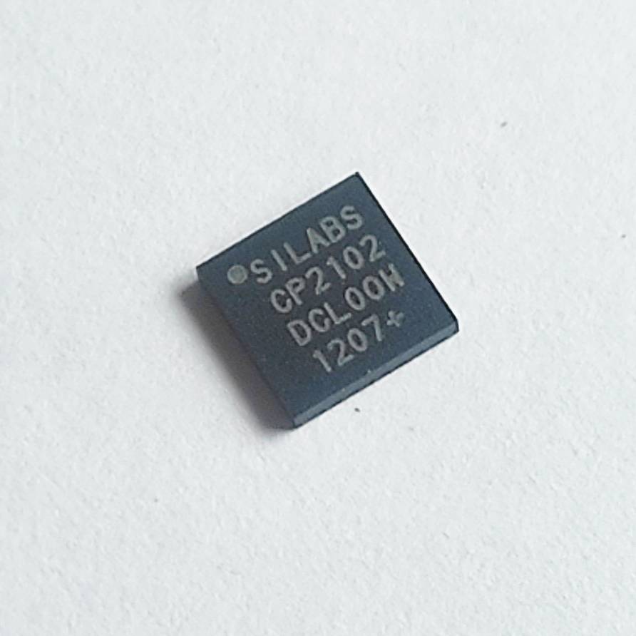 آی‌سی مبدل USB به UART مدل CP2102 برند Silicon Labs