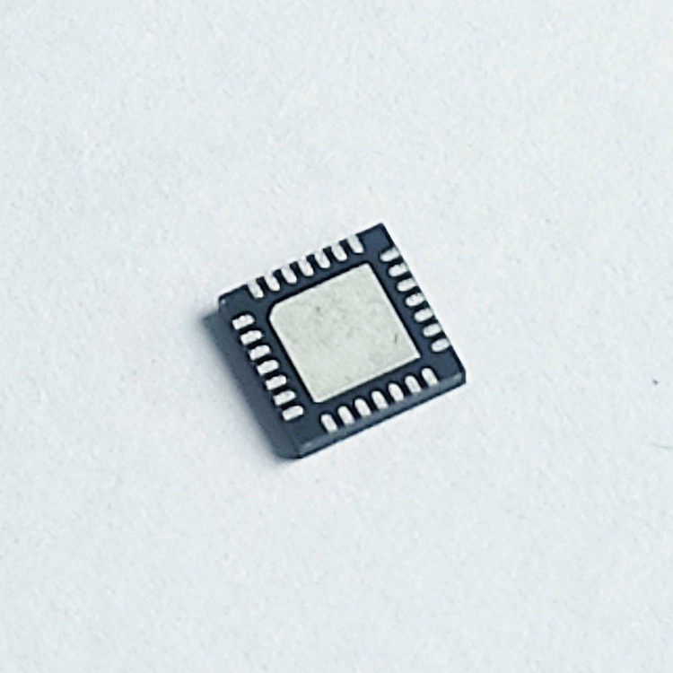 آیسی مبدل USB به UART مدل CP2102 برند Silicon Labs