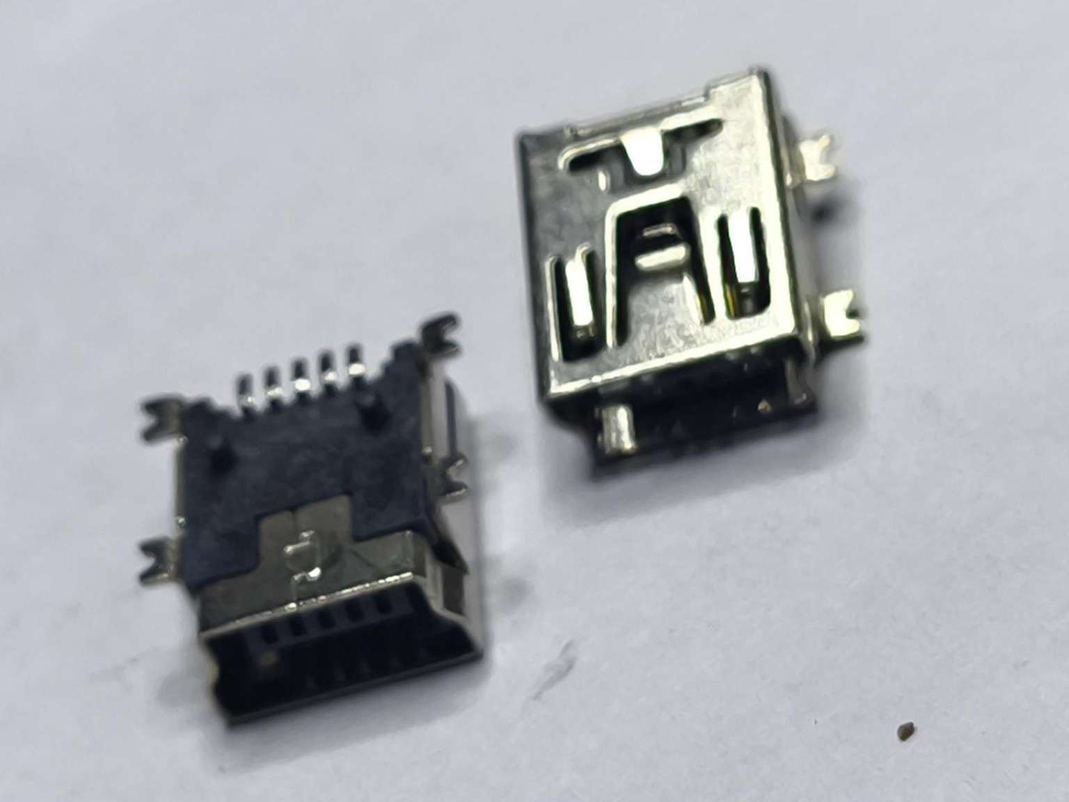کانکتور مادگی Mini USB Type-B پنج پین SMD نصب لبه برد